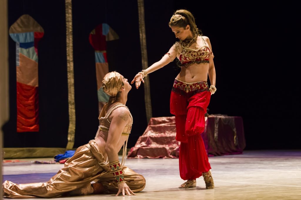 «Русский балет» покорил Тверь постановками «Шопениана» и «Шахерезада» «Русский балет» покорил Тверь постановками «Шопениана» и «Шахерезада»