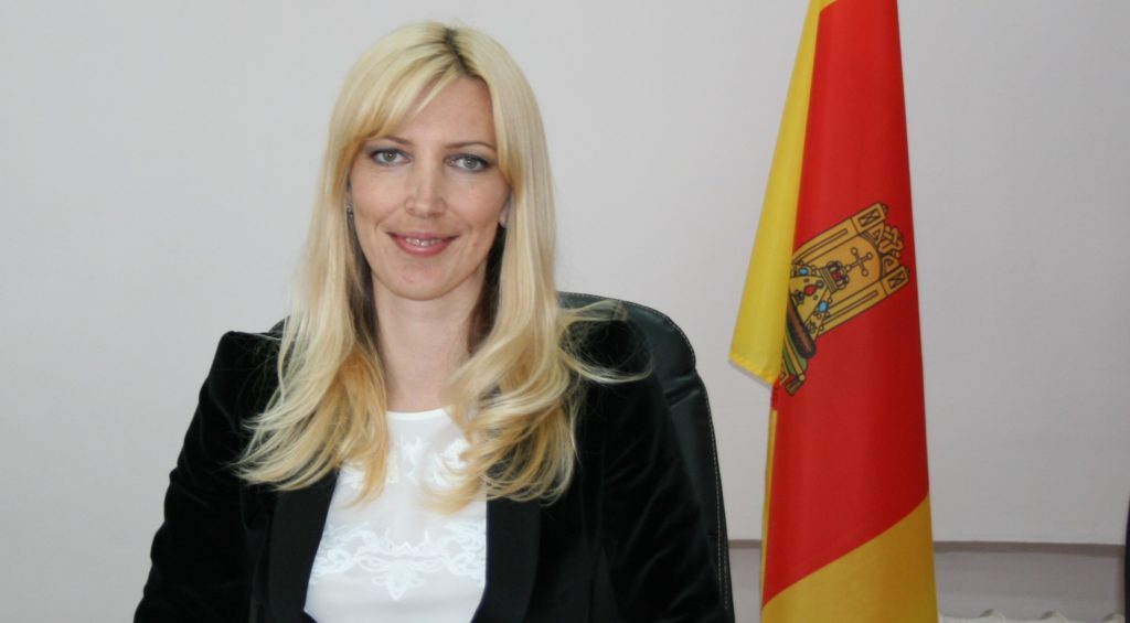 Татьяна Дубова: Среди наказов жителей немало таких, которые касаются именно дорожной инфраструктуры Татьяна Дубова: Среди наказов жителей немало таких, которые касаются именно дорожной инфраструктуры