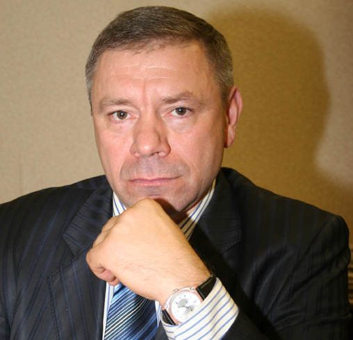 Константин Ильин: Семейные ценности у нас впитаны с молоком матери Константин Ильин: Семейные ценности у нас впитаны с молоком матери
