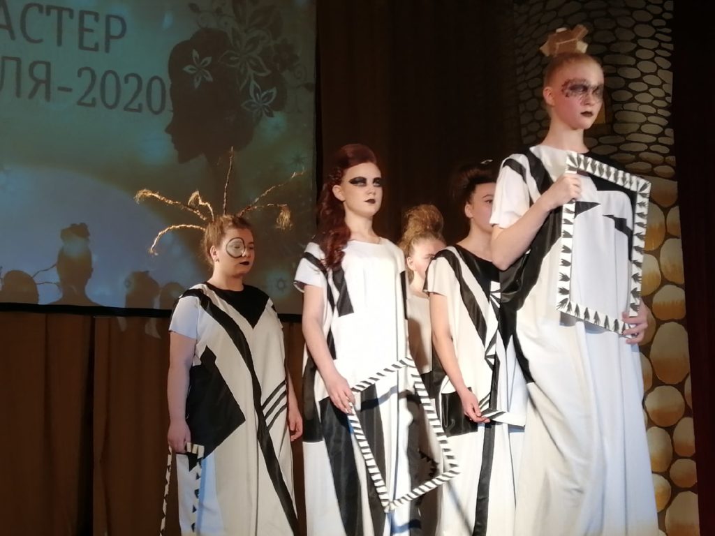 Мастера стиля показали свою фантазию на конкурсе в Твери