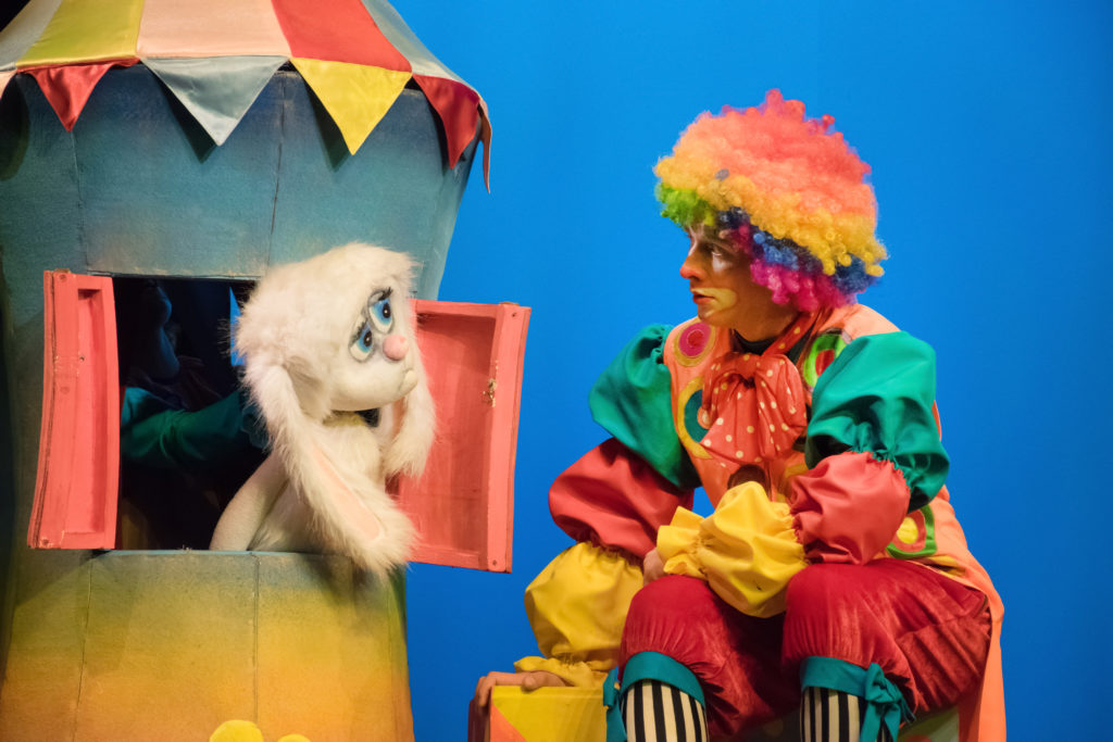 Жители Твери смогут купить билеты в театр кукол за полцены Жители Твери смогут купить билеты в театр кукол за полцены