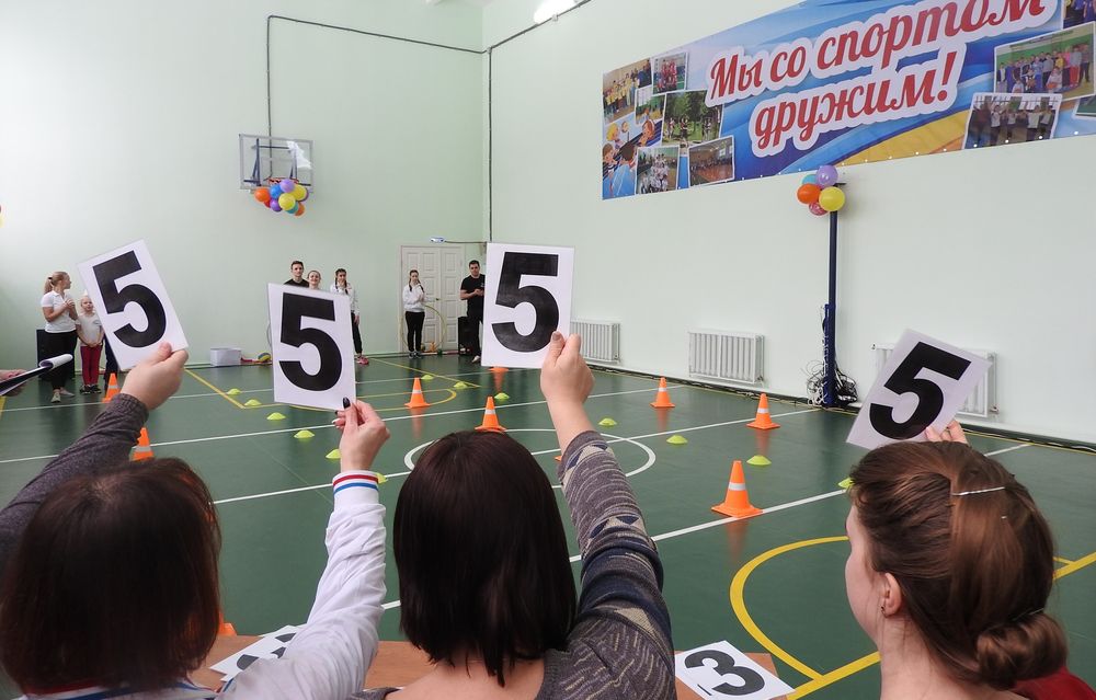 В Городской основной школе Калязина прошли спортивные соревнования В Городской основной школе Калязина прошли спортивные соревнования