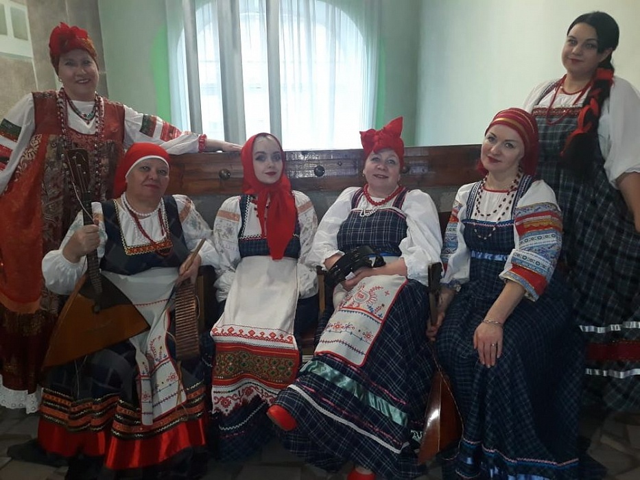 Солисты Калязинского РДК завоевали награды областного конкурса исполнителей русской народной песни Солисты Калязинского РДК завоевали награды областного конкурса исполнителей русской народной песни