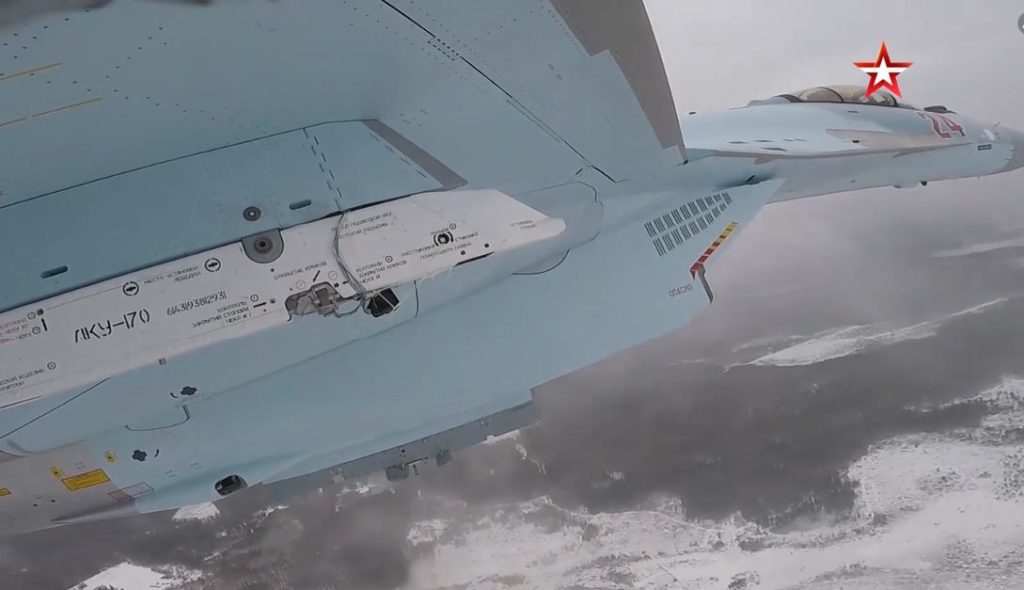 В Тверской области пилоты Су-35 потренировались в бомбометании В Тверской области пилоты Су-35 потренировались в бомбометании