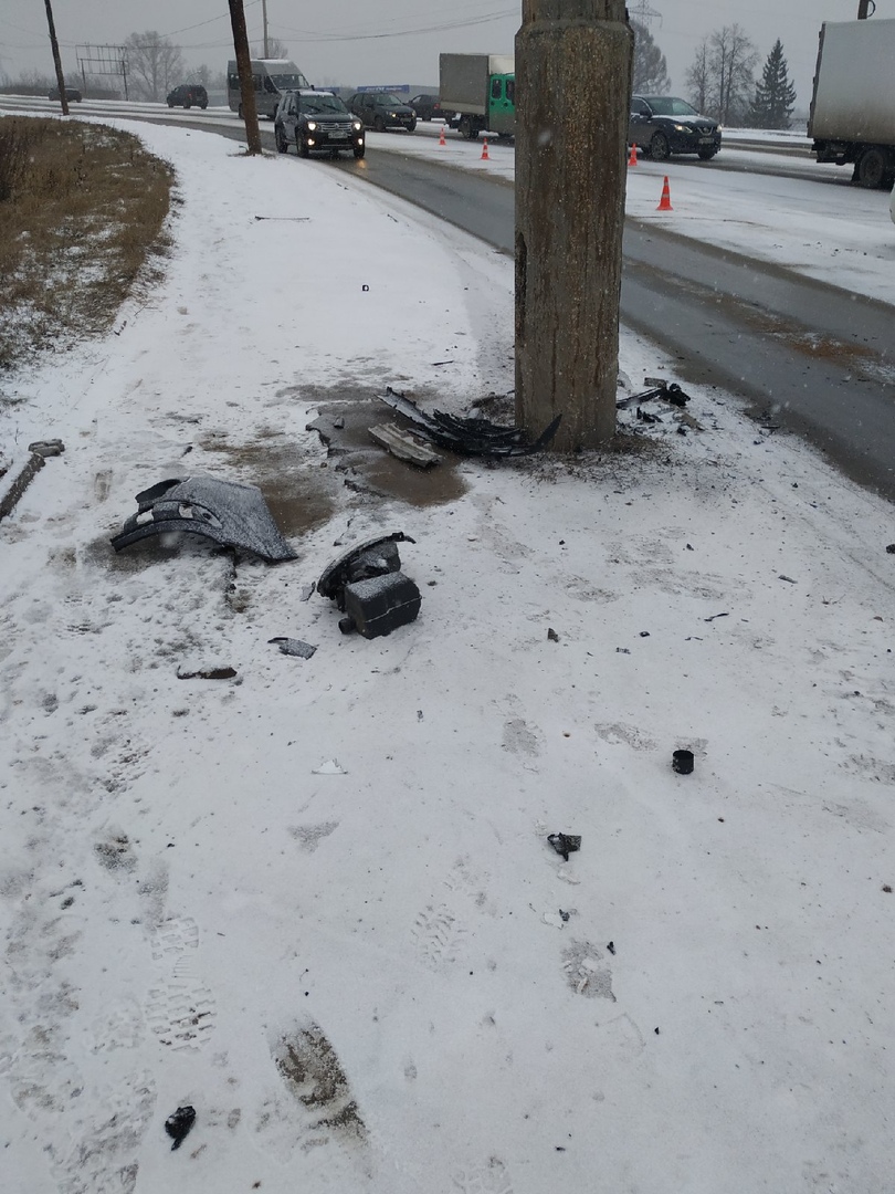 На Восточном мосту в Твери собирается пробка из-за аварии