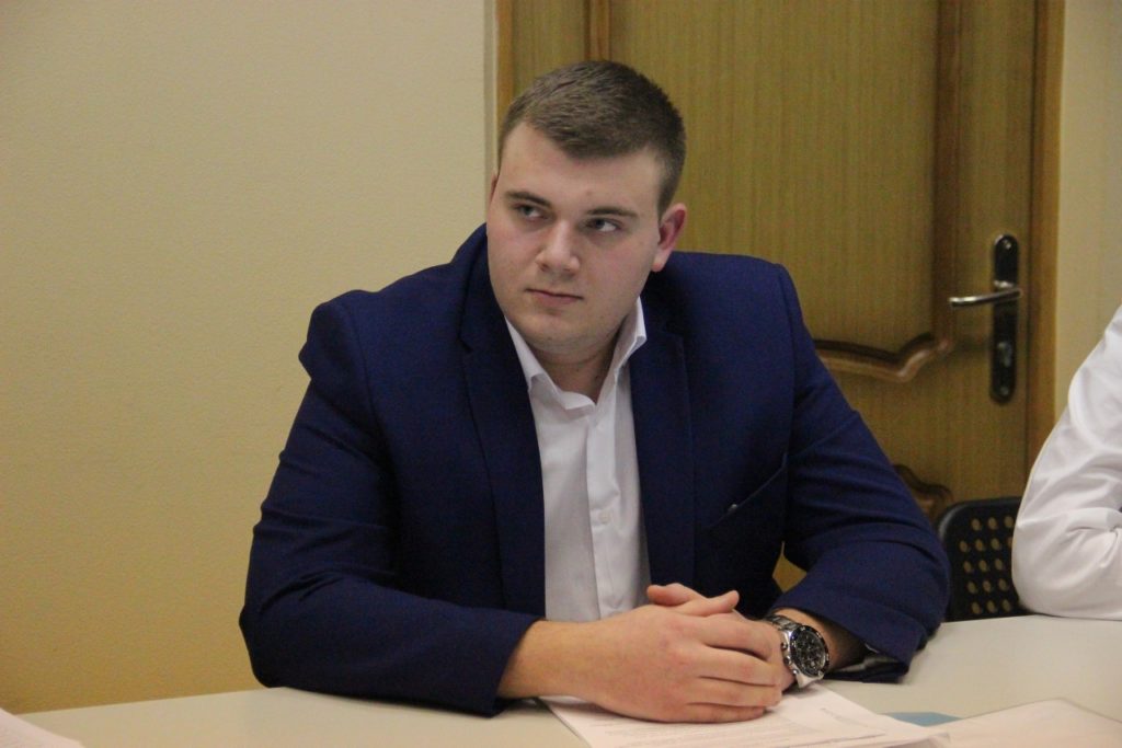 Кирилл Николаев: Программа учитывает Послание Президента и отвечает на запрос граждан Кирилл Николаев: Программа учитывает Послание Президента и отвечает на запрос граждан