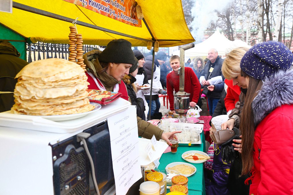 Городской сад приглашает жителей Твери на Масленицу