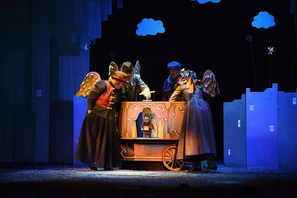 Тверские кукольники показали «Дары Волхвов» Тверские кукольники показали «Дары Волхвов»