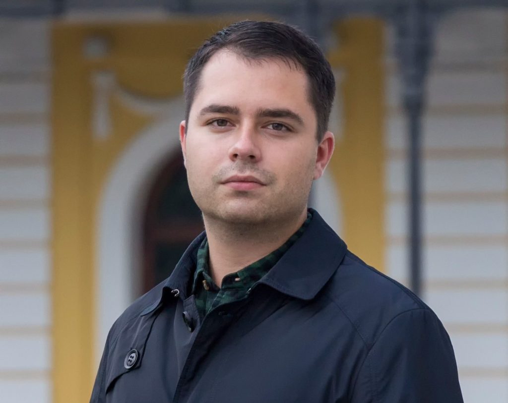 Максим Соколов: «Чистая вода из-под крана - это благо» Максим Соколов: «Чистая вода из-под крана - это благо»