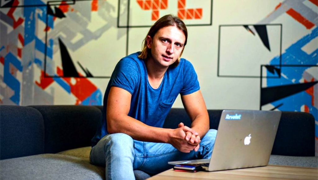 В Forbes попал новый долларовый миллиардер из России В Forbes попал новый долларовый миллиардер из России