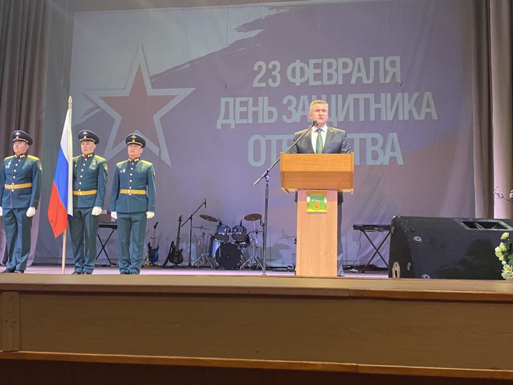 В Торопце чествовали защитников Отечества В Торопце чествовали защитников Отечества