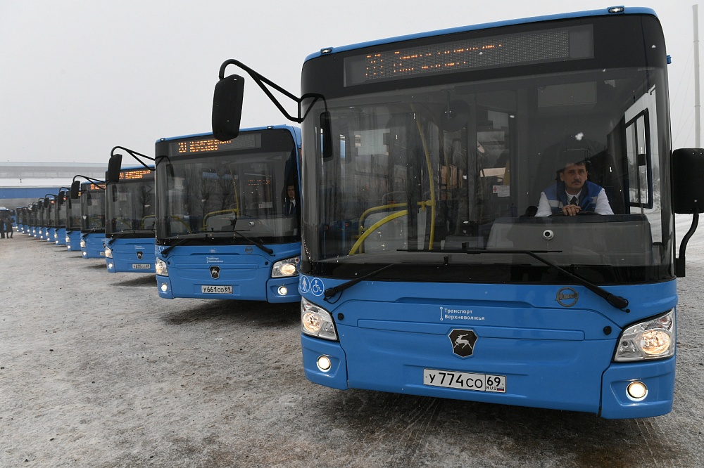 В Твери пустят дополнительные автобусы В Твери пустят дополнительные автобусы