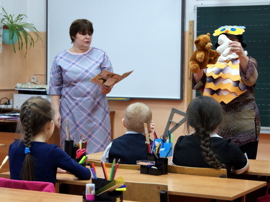 В Старицком районе школьники узнали о необычных созданиях природы В Старицком районе школьники узнали о необычных созданиях природы