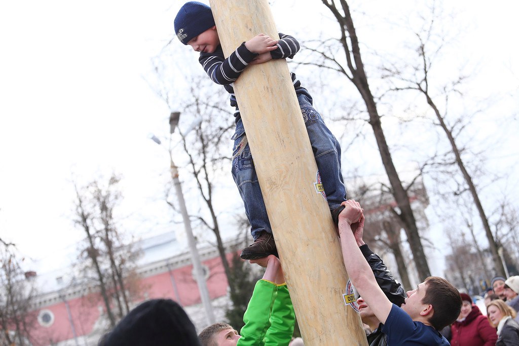 Городской сад приглашает жителей Твери на Масленицу