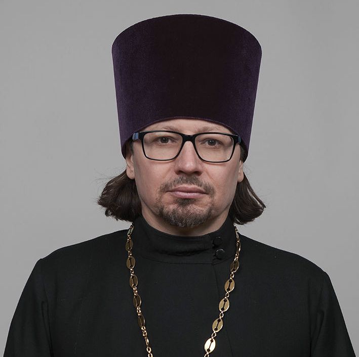 Протоиерей Роман Манилов: «Многодетность становится предметом гордости» Протоиерей Роман Манилов: «Многодетность становится предметом гордости»