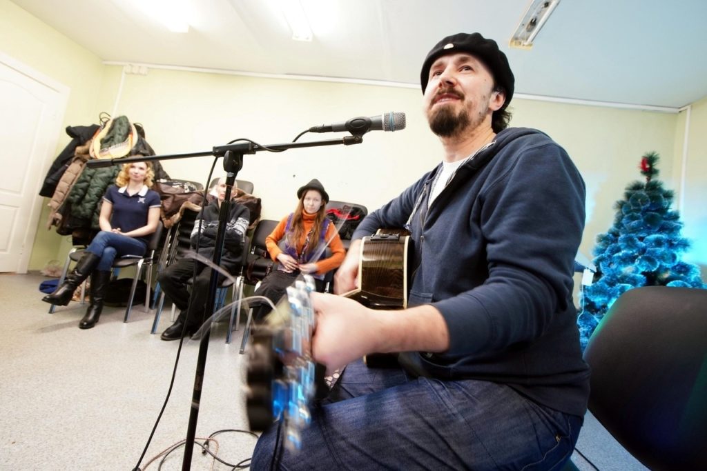 Жителей Твери приглашают на творческий вечер «От сердца к сердцу» Жителей Твери приглашают на творческий вечер «От сердца к сердцу»