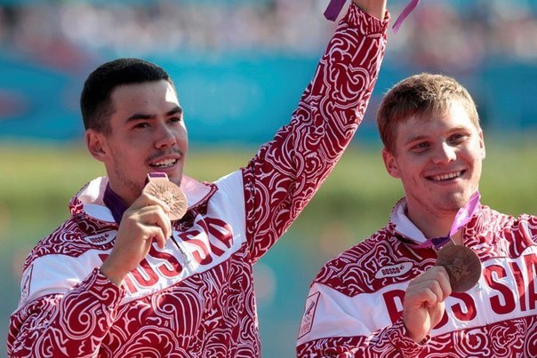 Мошенники взломали страницу тверского спортсмена-олимпийца Ильи Первухина и просят денег