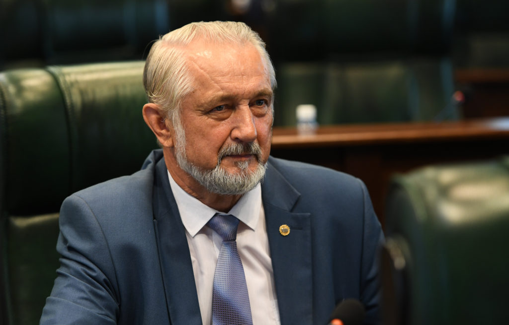 Владимир Данилов: Очень показательно, что в Законодательном собрании в этом созыве появился комитет по вопросам ЖКХ Владимир Данилов: Очень показательно, что в Законодательном собрании в этом созыве появился комитет по вопросам ЖКХ