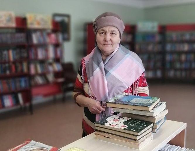 Более 500 книг подарили лихославльцы в ходе акции «Время дарить книги» Более 500 книг подарили лихославльцы в ходе акции «Время дарить книги»