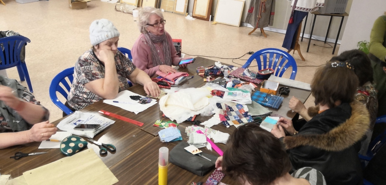 В Тверской области из художественной галереи все ушли с новыми сумками