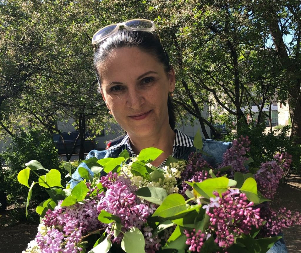 Любовь Амосова: Нельзя оставаться равнодушными к судьбе нашей страны Любовь Амосова: Нельзя оставаться равнодушными к судьбе нашей страны