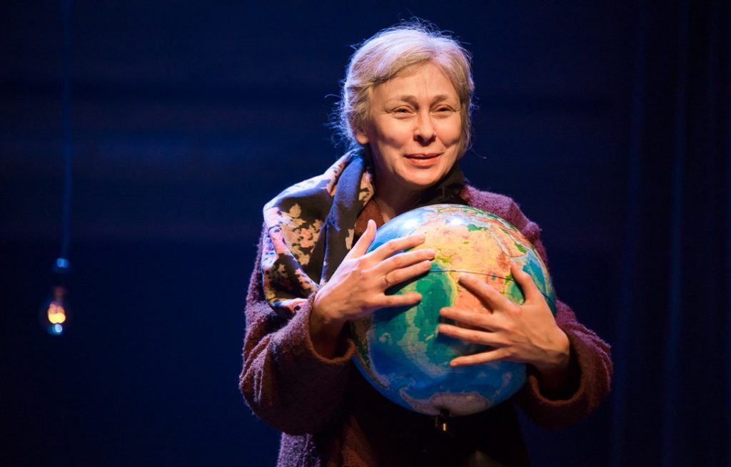 Жителей Твери приглашают на спектакль "Земля Эльзы" Жителей Твери приглашают на спектакль "Земля Эльзы"