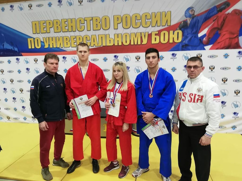 Тверские универсальные бойцы стали победителями и призерами первенства России Тверские универсальные бойцы стали победителями и призерами первенства России