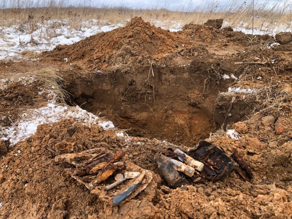 Поисковики установили личность найденого в Тверской области солдата