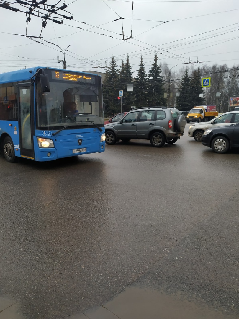 8 марта в Тверской области действует бесплатный проезд для женщин 8 марта в Тверской области действует бесплатный проезд для женщин