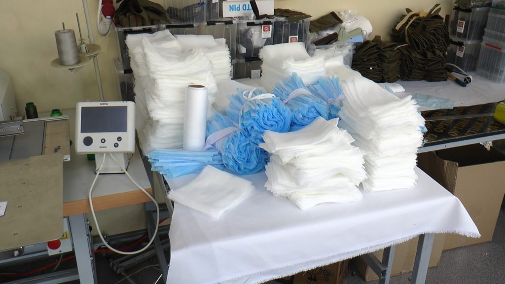 В Тверской области снова расширили выпуск медицинских масок