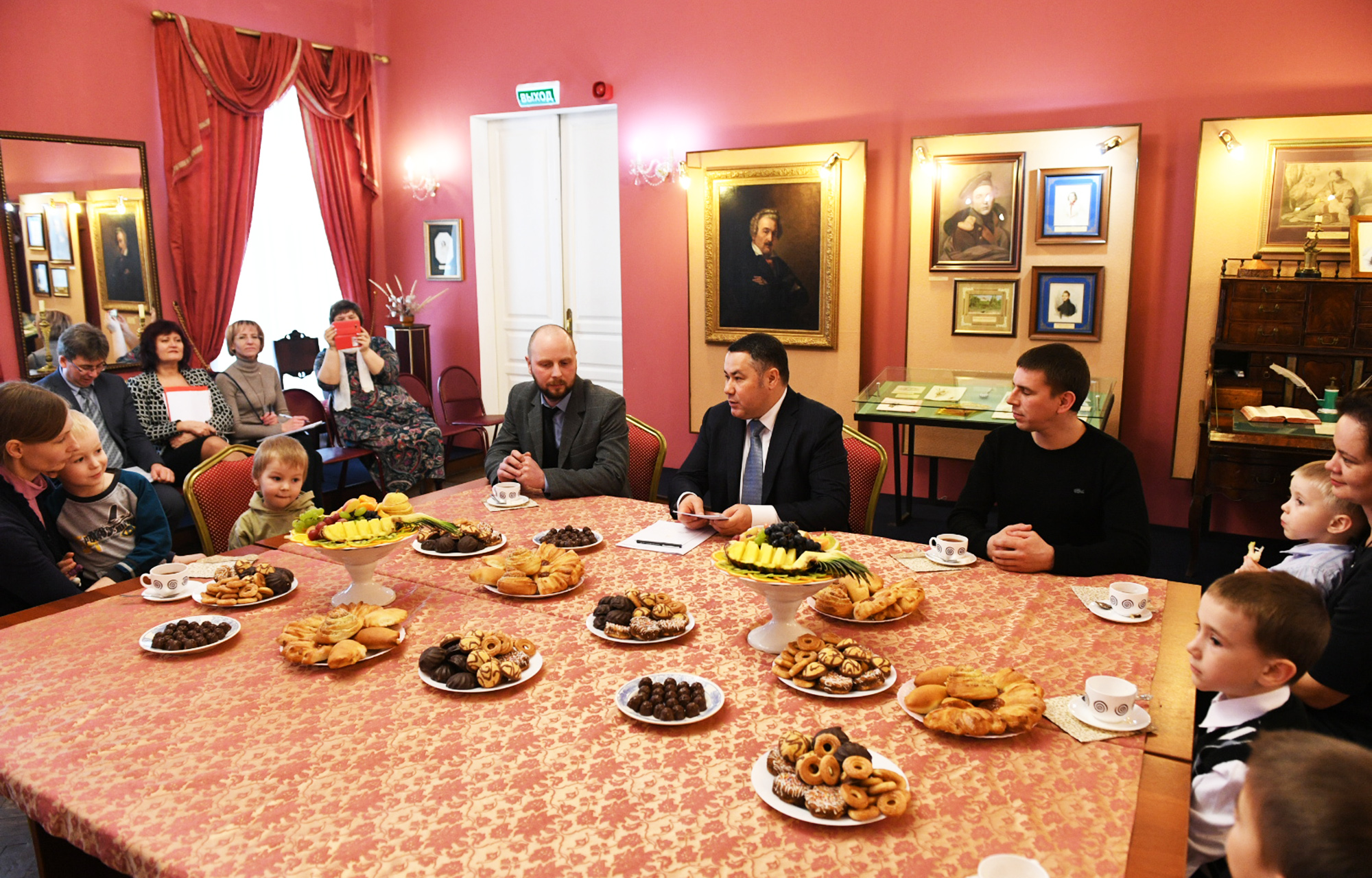 Игорь Рудена обсудил с многодетными семьями новые меры поддержки