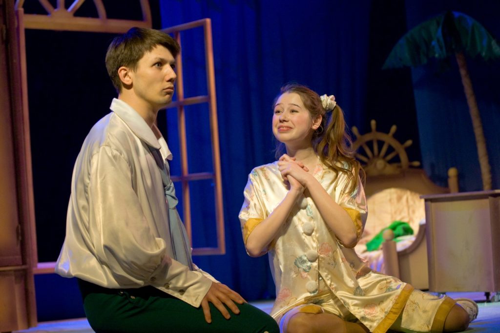 Тверской ТЮЗ показал «Питер Пэна» в онлайне Тверской ТЮЗ показал «Питер Пэна» в онлайне