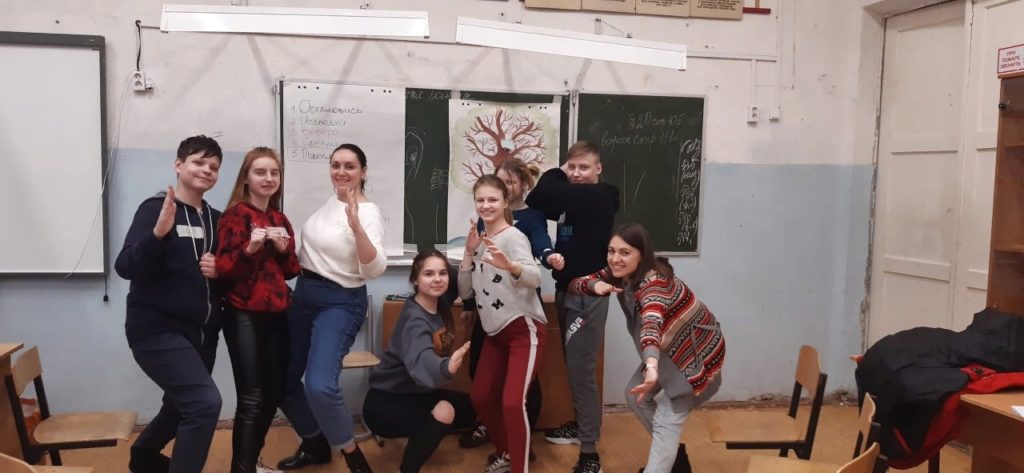 В Твери прошло мероприятие для школьников по фильму "Дивергент" В Твери прошло мероприятие для школьников по фильму "Дивергент"