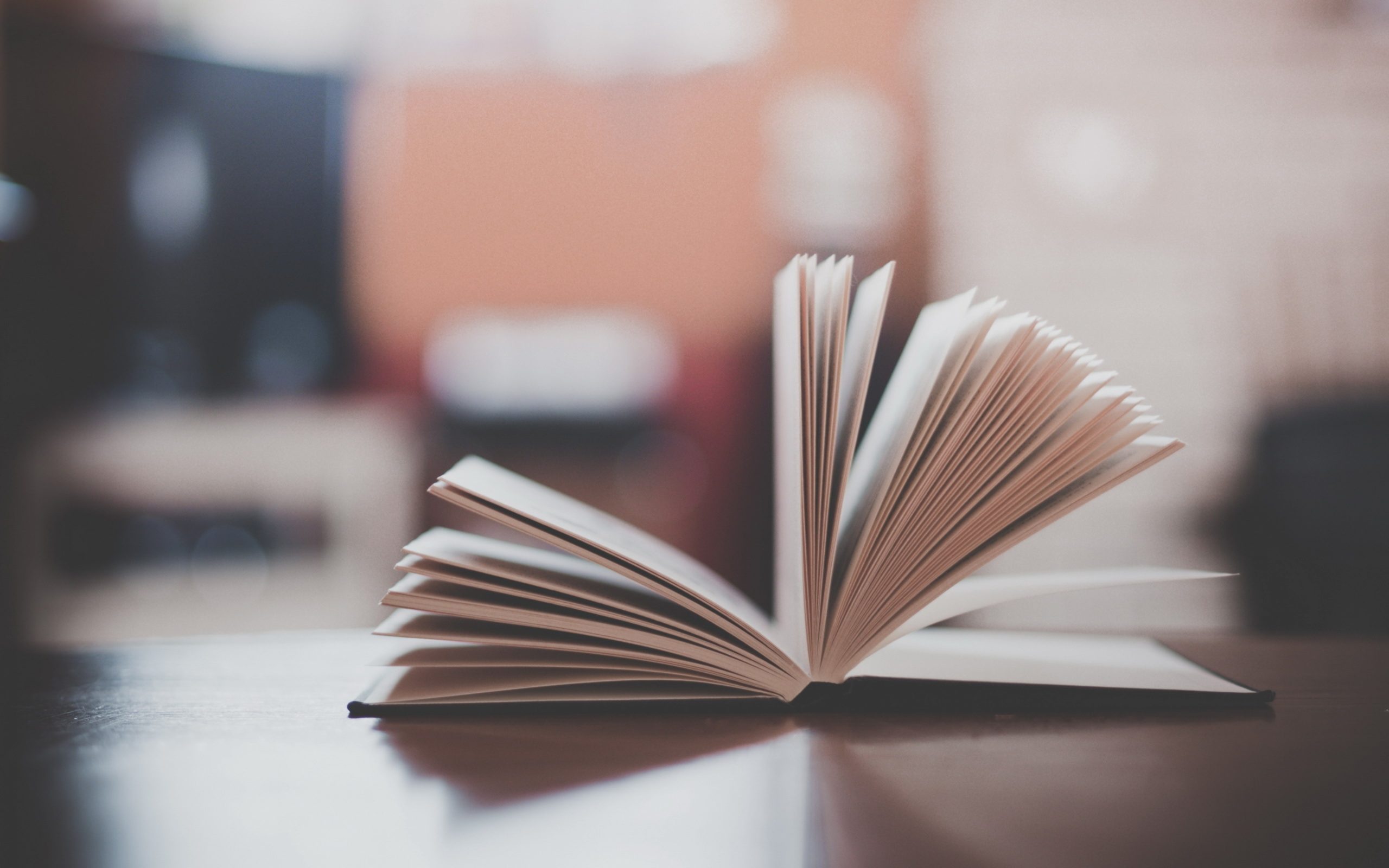 Профессор из США представил в Твери новую книгу о фальсификации «Катынского дела» Профессор из США представил в Твери новую книгу о фальсификации «Катынского дела»