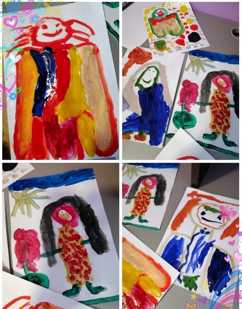 Взрослые увидели себя глазами детей на 8 марта в Твери Взрослые увидели себя глазами детей на 8 марта в Твери