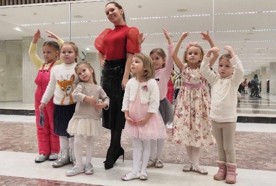Валерия Шевченко: «Чем проще и комфортнее живется взрослым, тем больше внимания они оказывают детям» Валерия Шевченко: «Чем проще и комфортнее живется взрослым, тем больше внимания они оказывают детям»