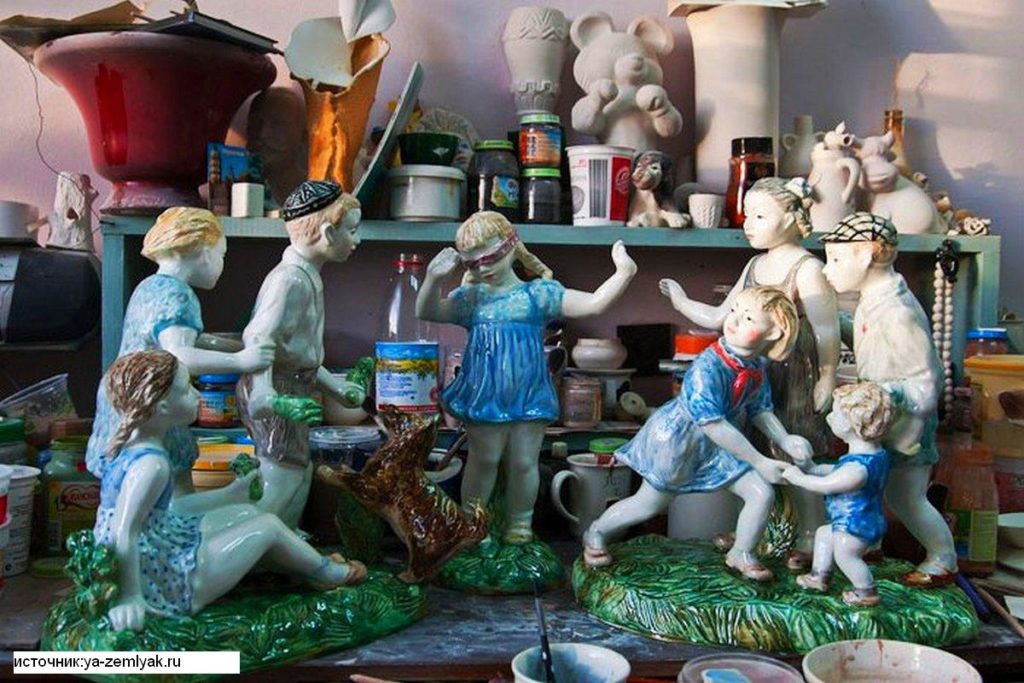 Тверская областная картинная галерея приглашает на выставку  конаковского фаянса