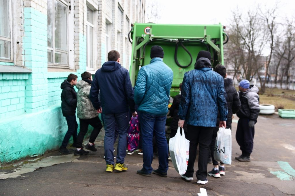 Тверские школьники собирают макулатуру, чтобы снять фильм о родном крае