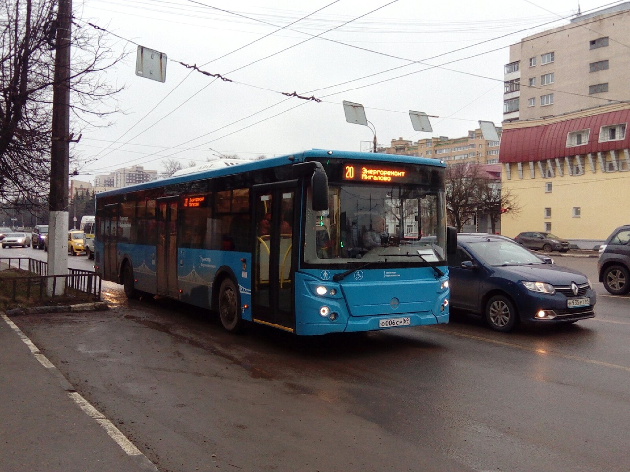 Автобусы крупного формата вышли на маршруты в Твери Автобусы крупного формата вышли на маршруты в Твери