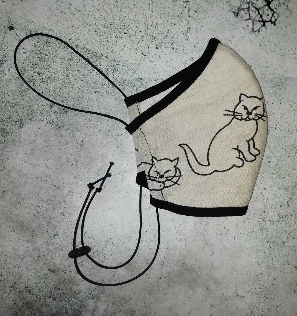 Рукодельницы из Твери начали делать защитные маски