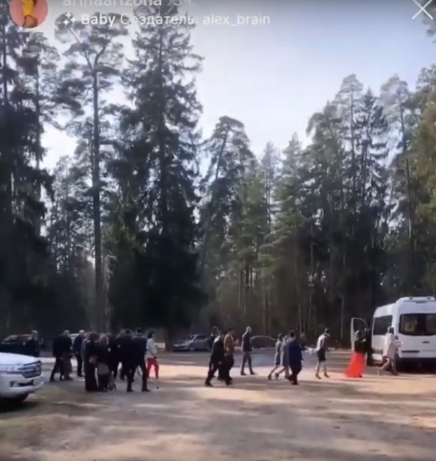 В Твери отпраздновали свадьбу в обход карантину В Твери отпраздновали свадьбу в обход карантину