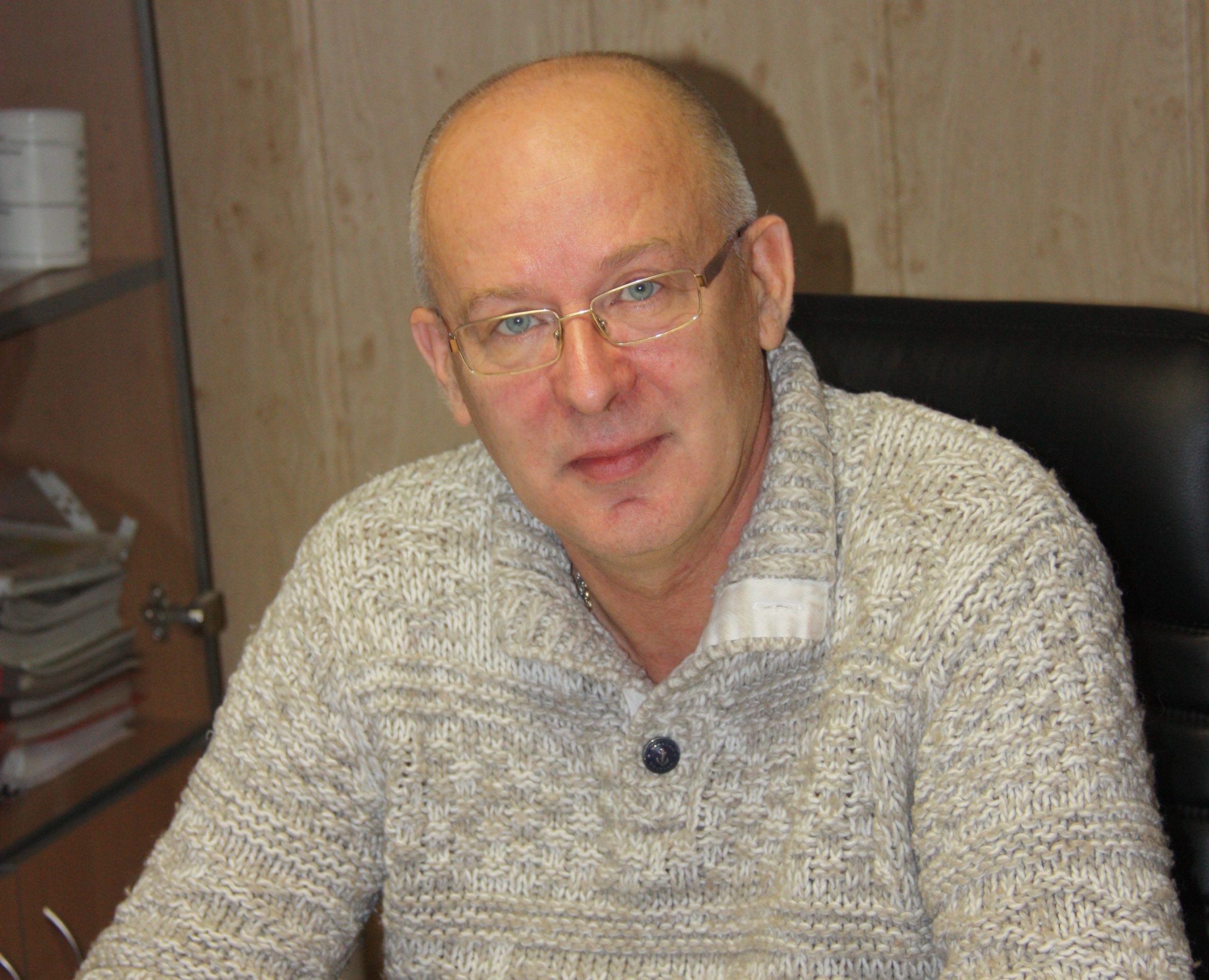 Юрий Сероугольников: Снять напряженность могли бы помочь «дешевые» кредиты для бизнеса Юрий Сероугольников: Снять напряженность могли бы помочь «дешевые» кредиты для бизнеса