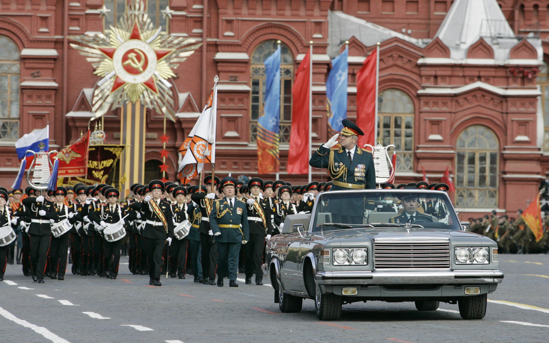 Власти России приняли решения о переносе парада 9 мая Власти России приняли решения о переносе парада 9 мая