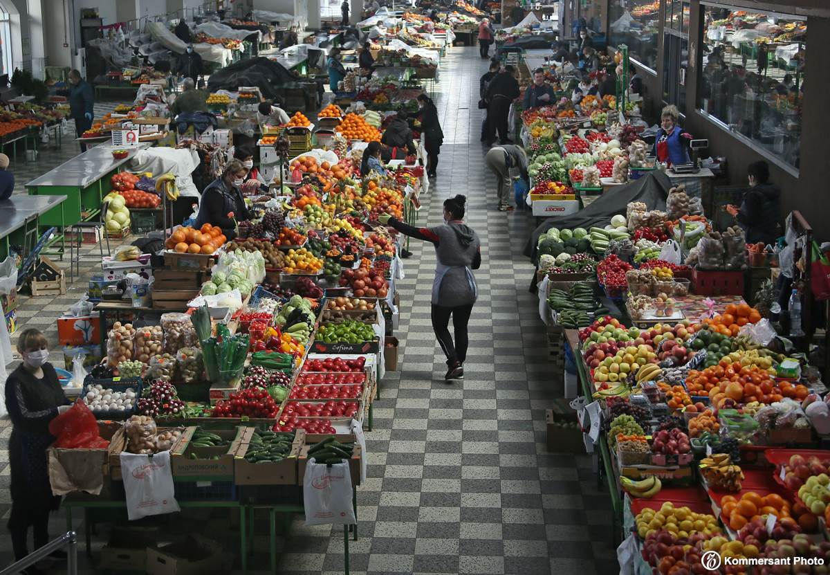 Россиянам разрешили ходить в магазины вдали от дома