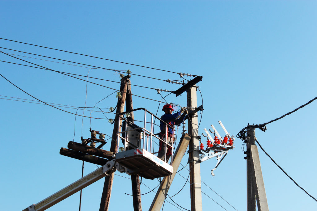 Тверьэнерго предупреждает о необходимости своевременной оплаты электроэнергии