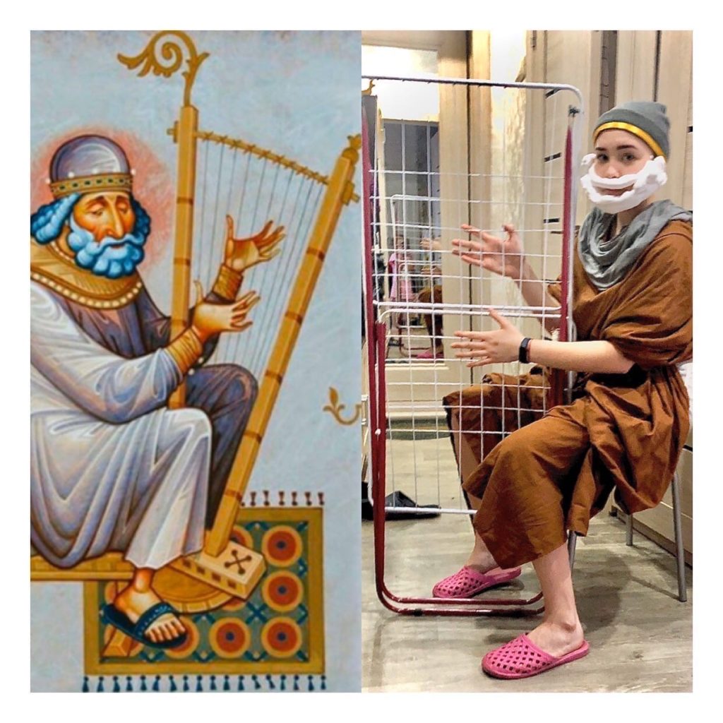 В Тверской области школьники воссоздали художественные шедевры подручными средствами