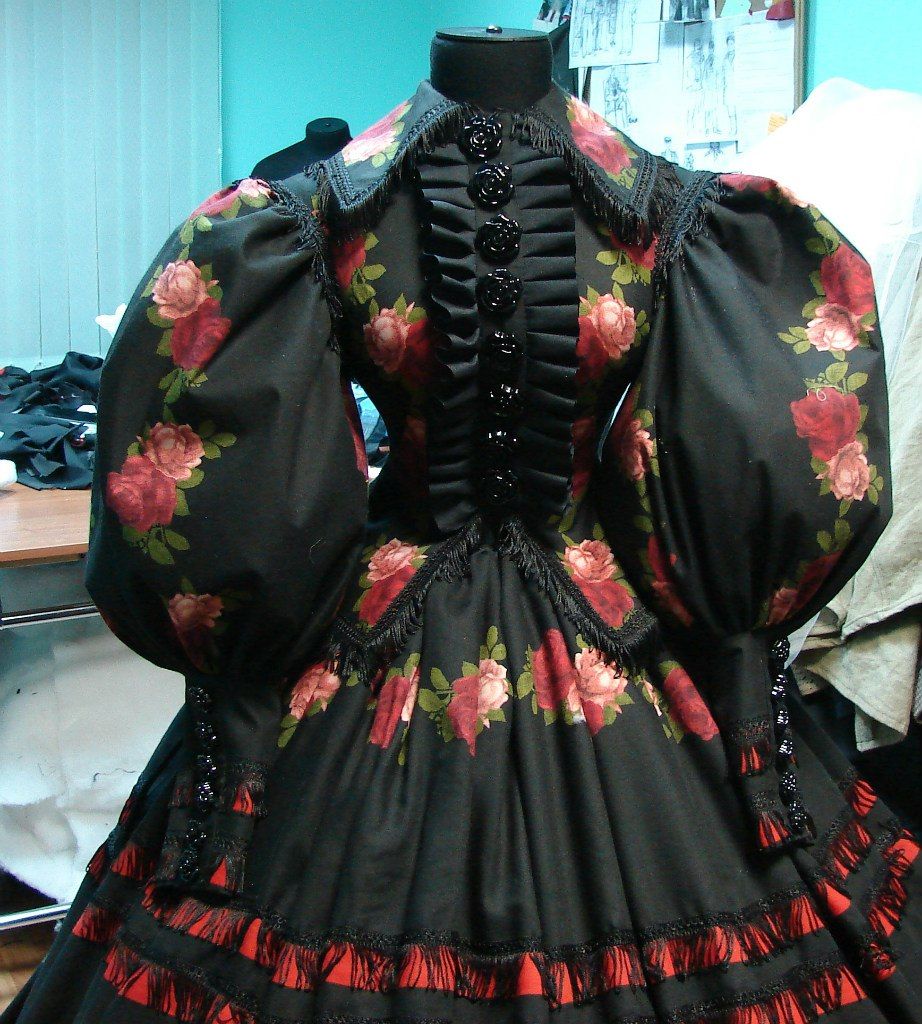 Тверской кутюрье присоединилась к флешмобу «Покупай тверское»