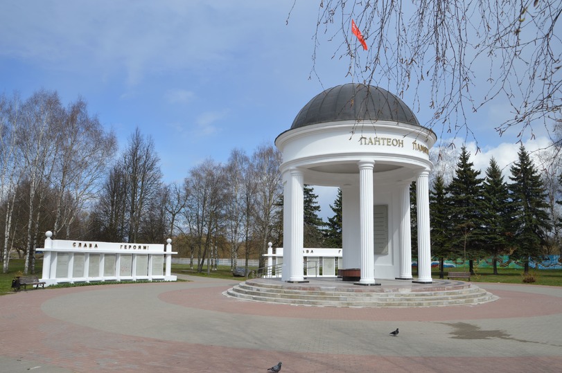 Воинские мемориалы Твери готовят к Дню Победы Воинские мемориалы Твери готовят к Дню Победы