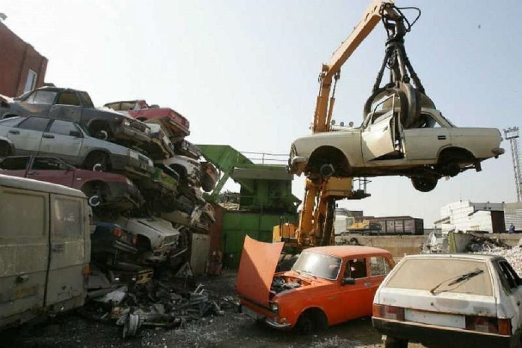 Угонщики из Твери хотели сдать чужой ГАЗ на металлолом