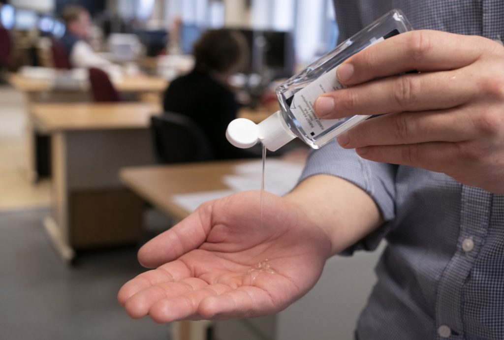 Работодателям Тверской области рассказали, как защитить сотрудников от коронавируса Работодателям Тверской области рассказали, как защитить сотрудников от коронавируса